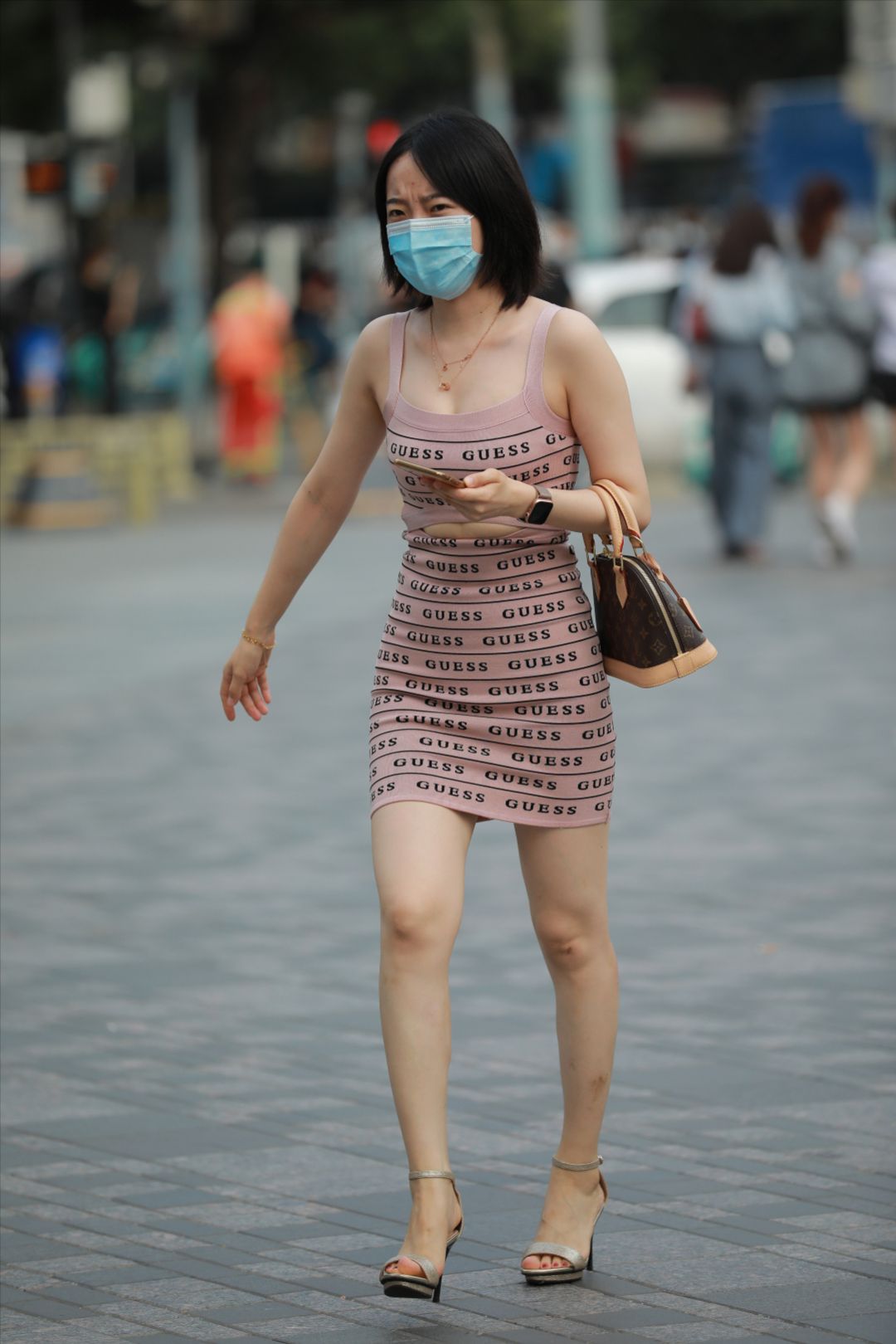 图片[2]-性感包臀裙高跟小姐姐-图满多