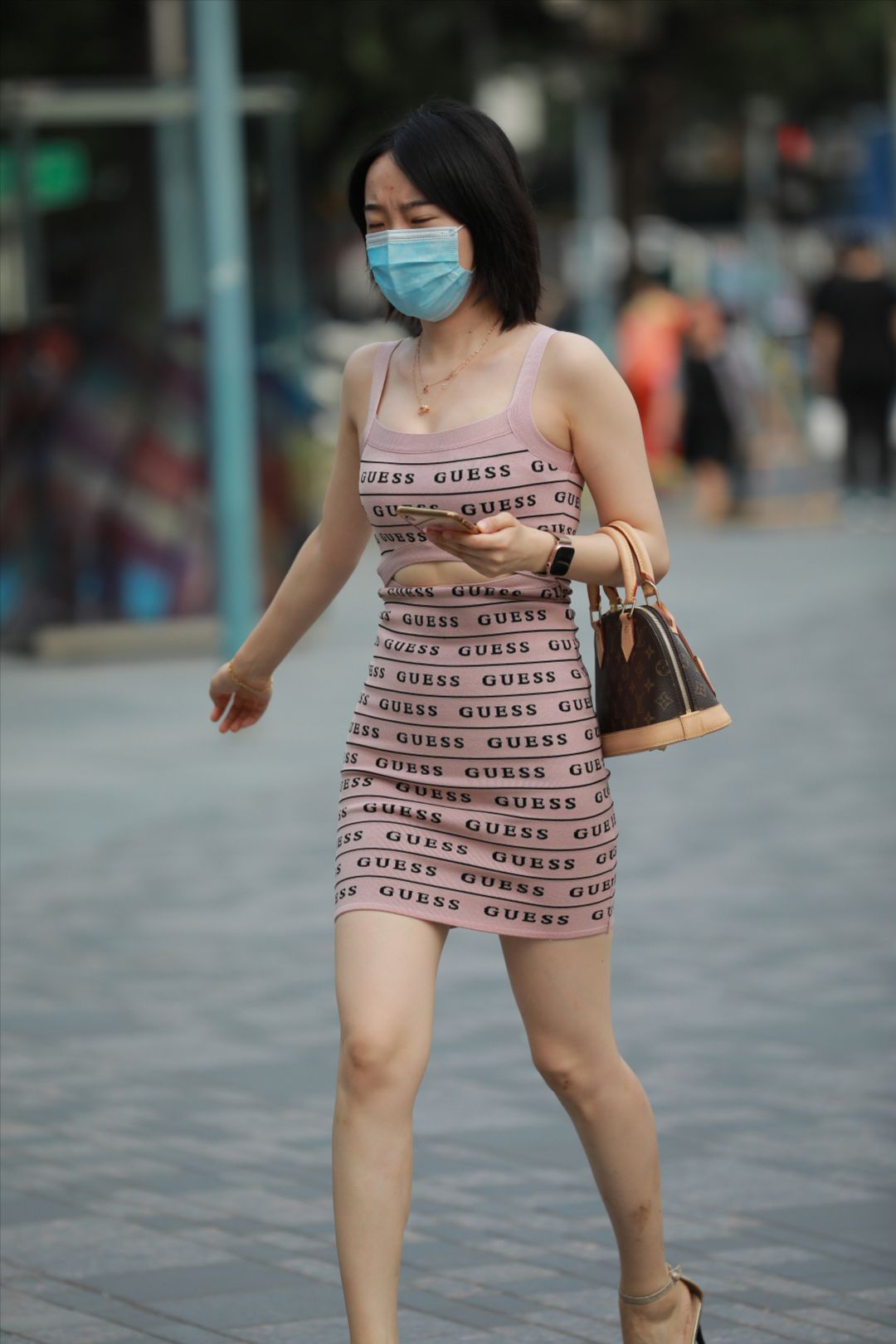 性感包臀裙高跟小姐姐-图满多