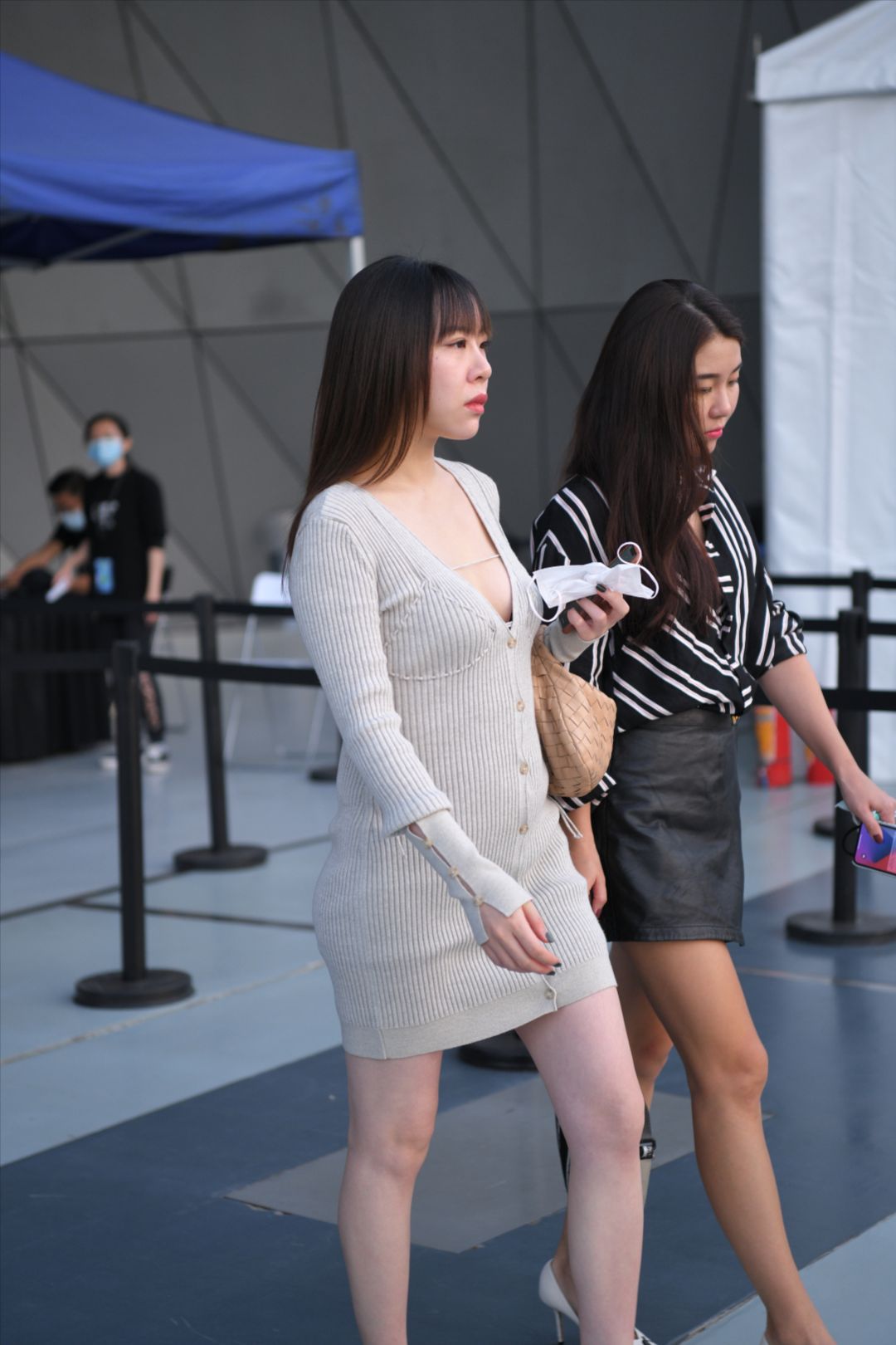 图片[5]-高跟鞋少妇-图满多