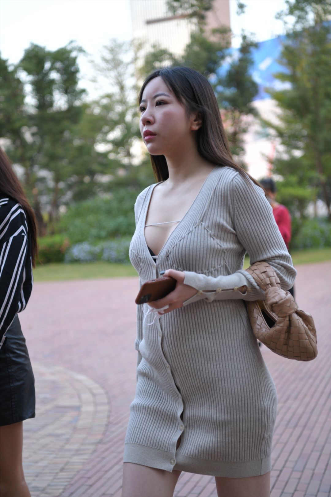 高跟鞋少妇-图满多