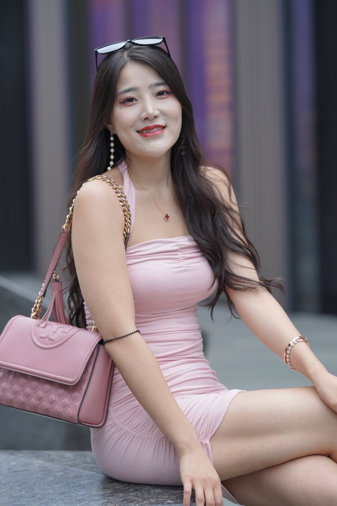 图片[9]-高挑时尚包臀裙美腿妹子