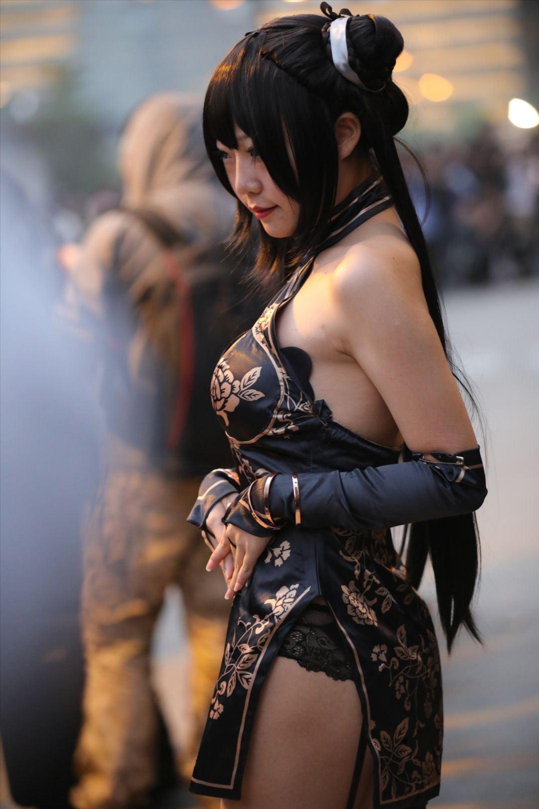 图片[7]-漫展丝袜美腿-图满多