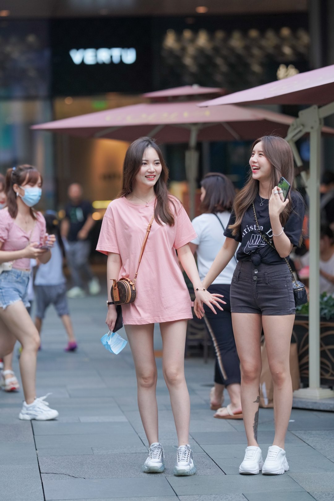 图片[8]-热裤美腿姐妹-图满多