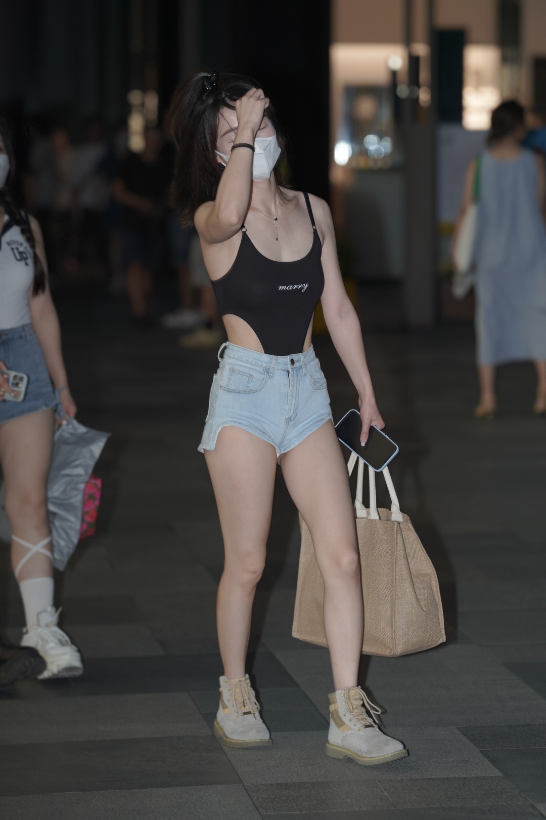 图片[5]-热裤美腿美眉-图满多