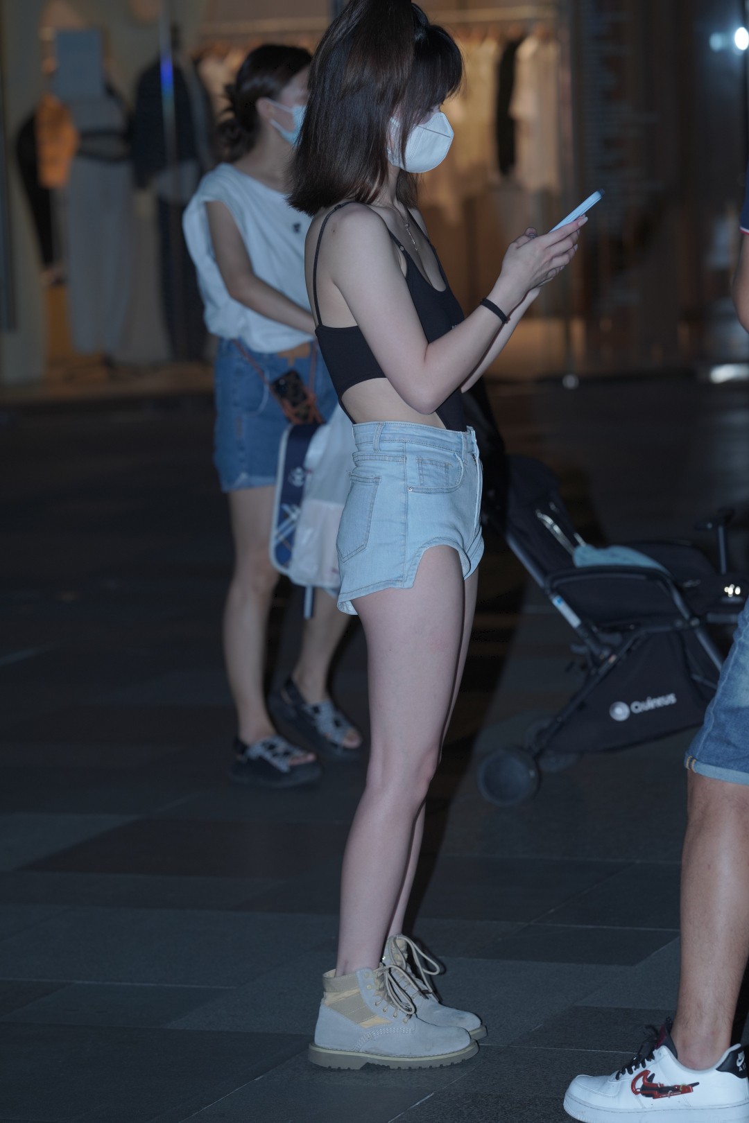 图片[8]-热裤美腿美眉-图满多