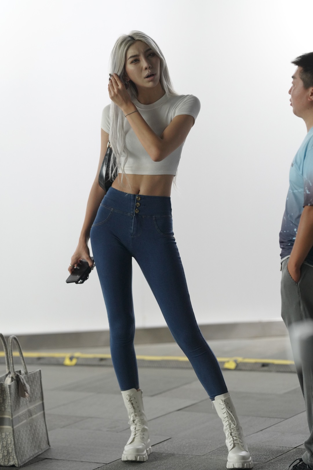 图片[7]-两位极品美腿美女-图满多