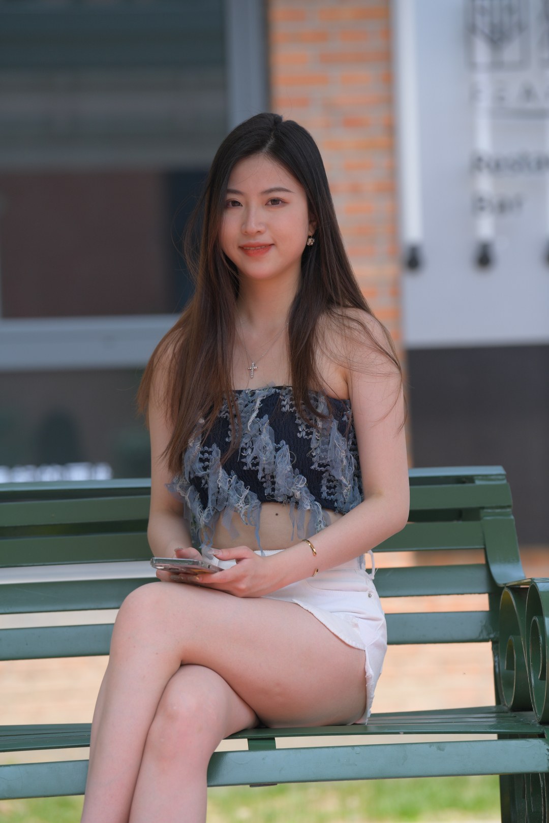 图片[3]-白色热裤-图满多