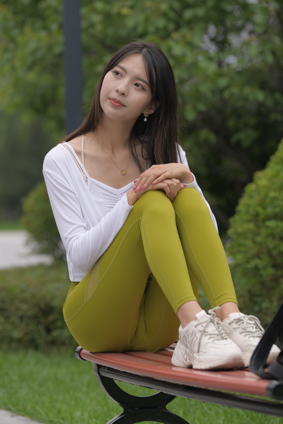 图片[10]-[一始专区] 绿色瑜伽裤美女(套图+视频)-图满多