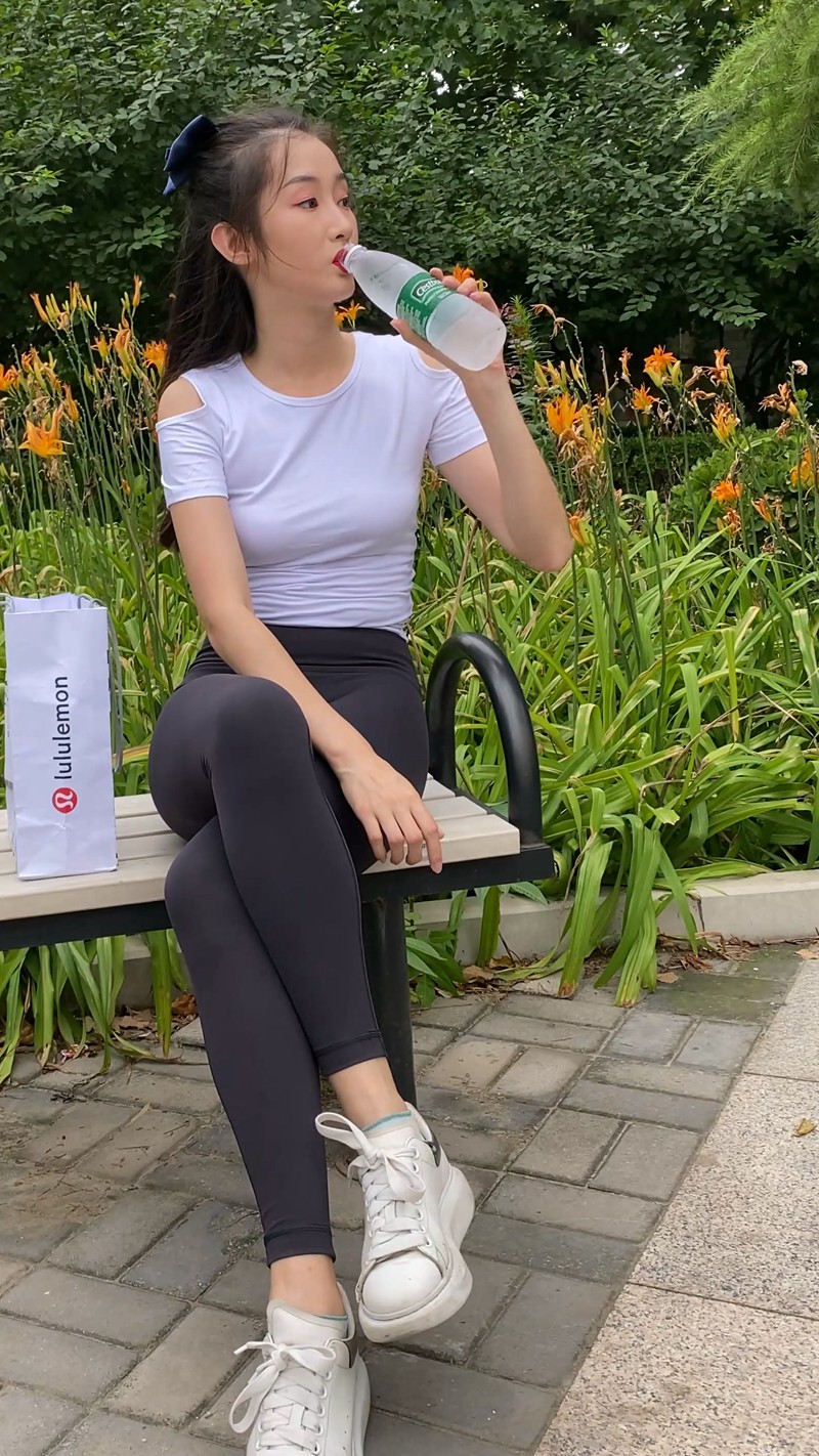 图片[7]-[一只麋鹿专区] 黑色瑜伽裤美女-图满多