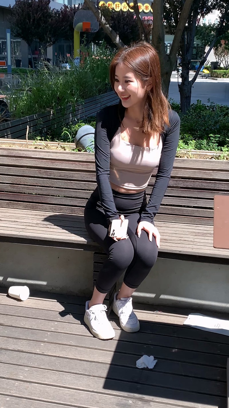 图片[10]-[一始专区] 黑色瑜伽裤美女-图满多