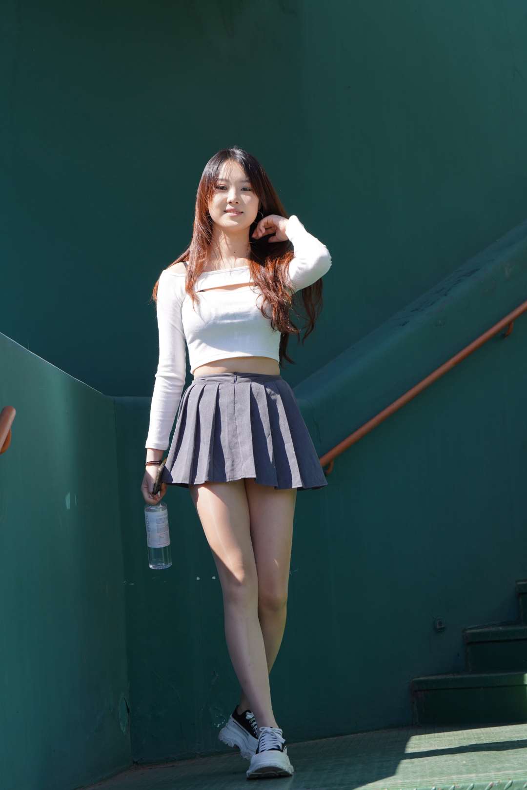 图片[7]-[一始专区] 百褶裙女孩-图满多