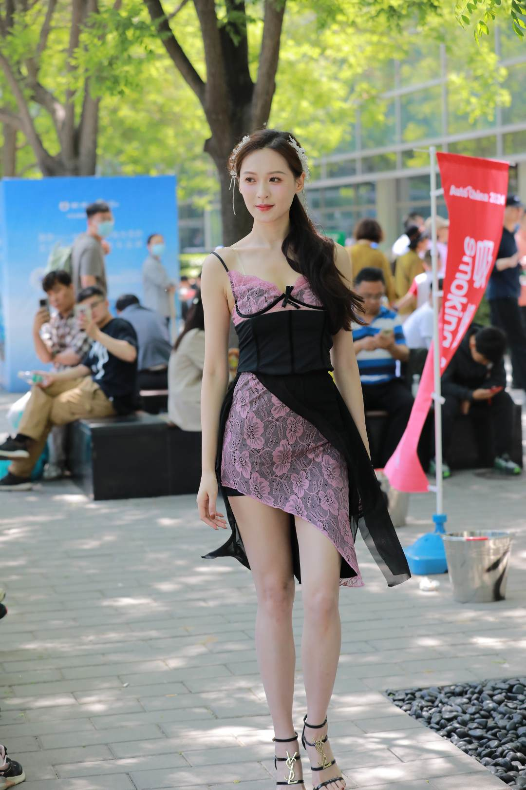 图片[4]-高挑大长腿拼接裙时尚女神-图满多