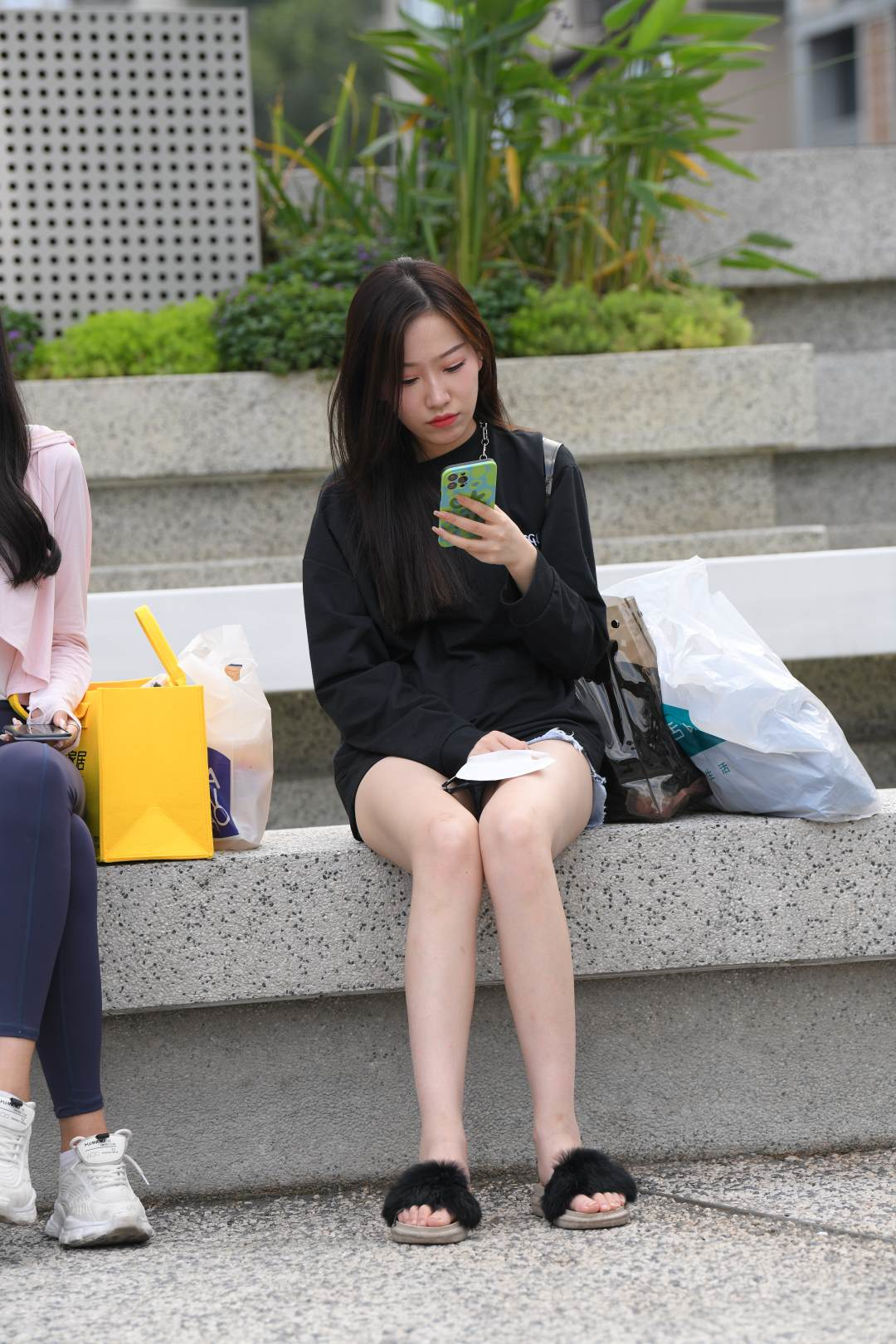 图片[3]-漂亮时尚三姐妹-图满多