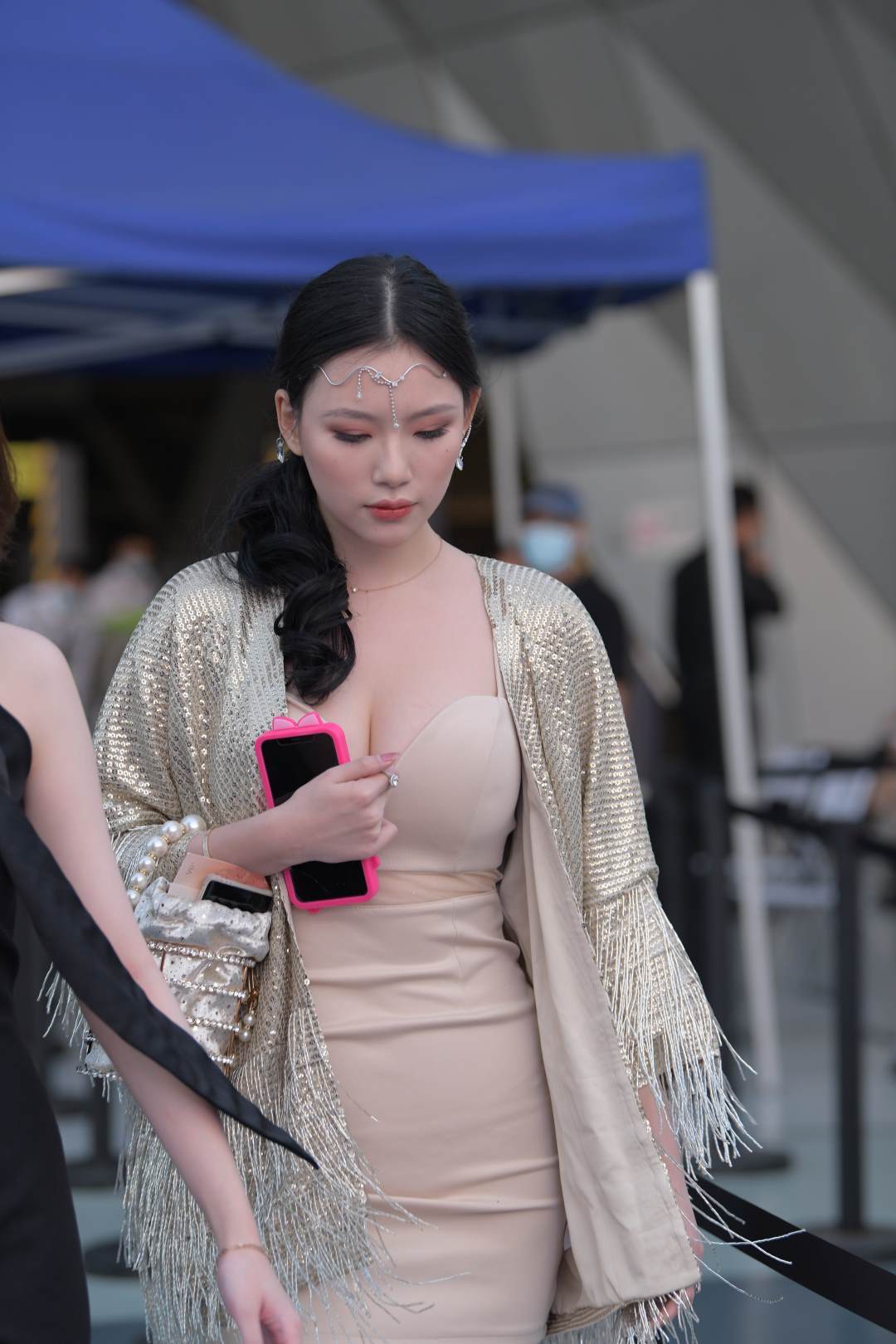 图片[2]-包臀短裙魅力礼服裙-图满多