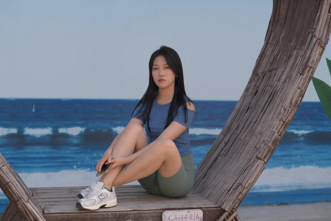 图片[9]-[一始专区] 绿色瑜伽短裤美女-图满多