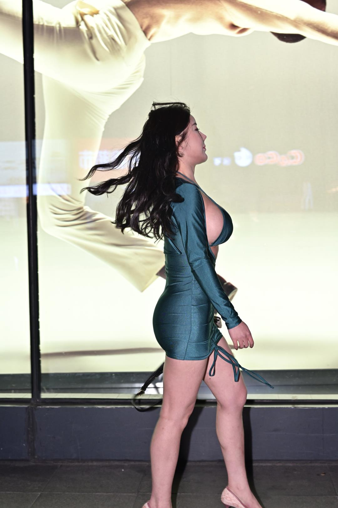 图片[8]-墨绿色修身裙包臀裙-图满多