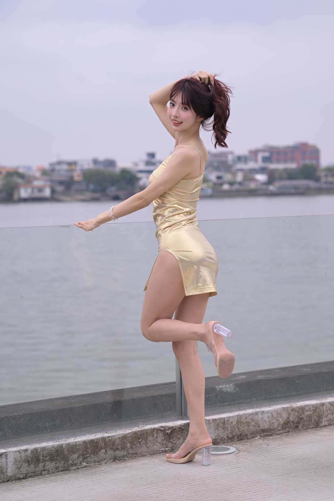 图片[4]-[不吃鸡蛋] 金色的音符(套图+视频)-图满多