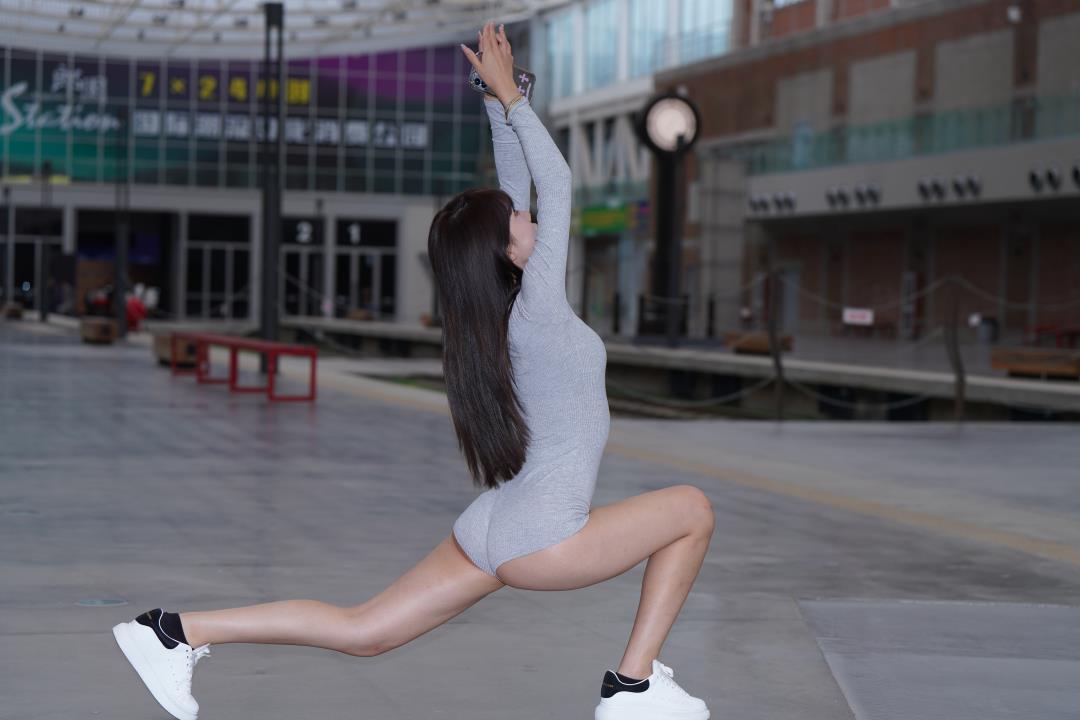 图片[4]-kaine模拍 雨的遐想之你要的爱-图满多