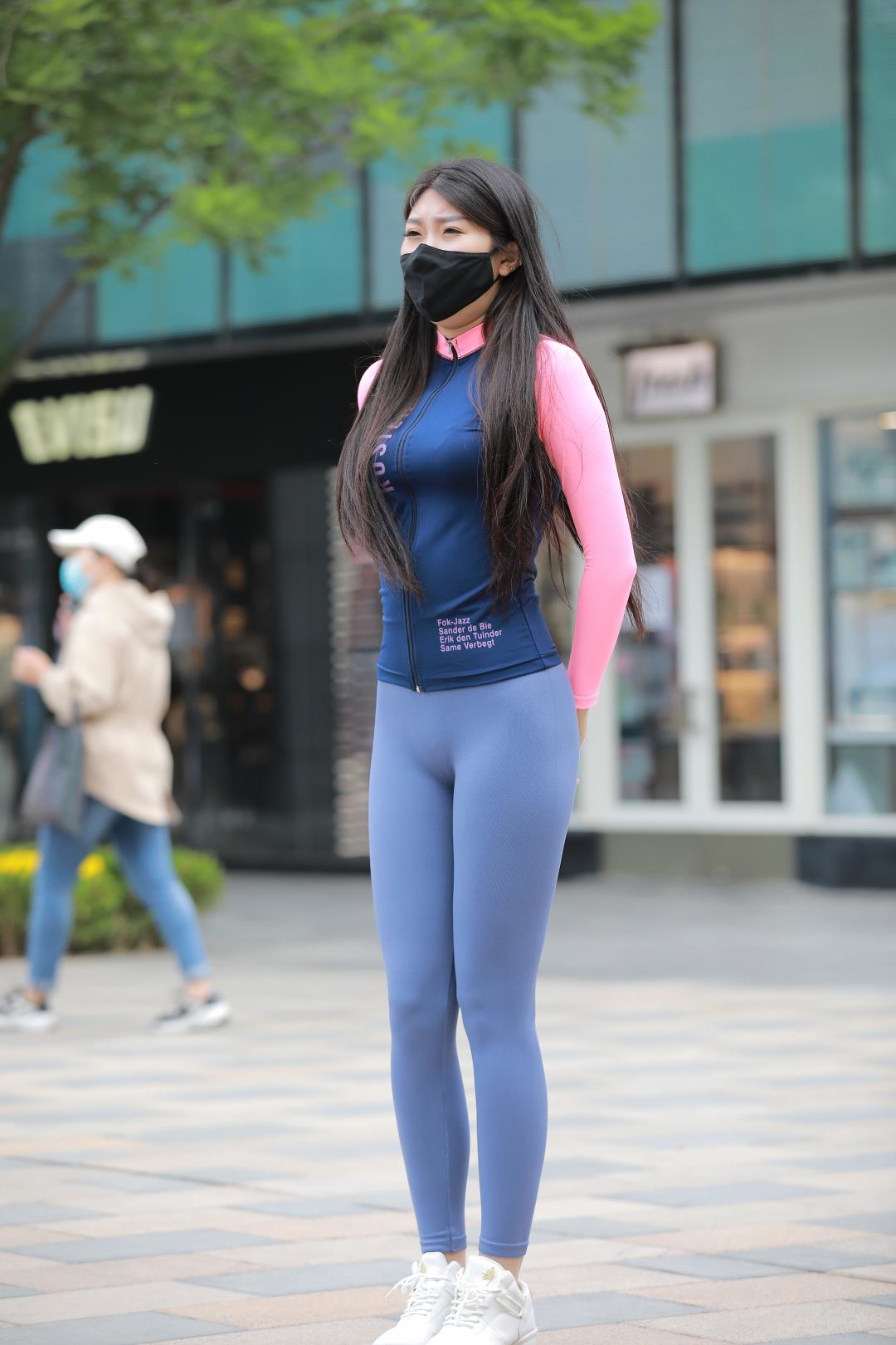 图片[3]-高挑大长腿 蓝色瑜伽裤小姐姐(套图+视频)-图满多