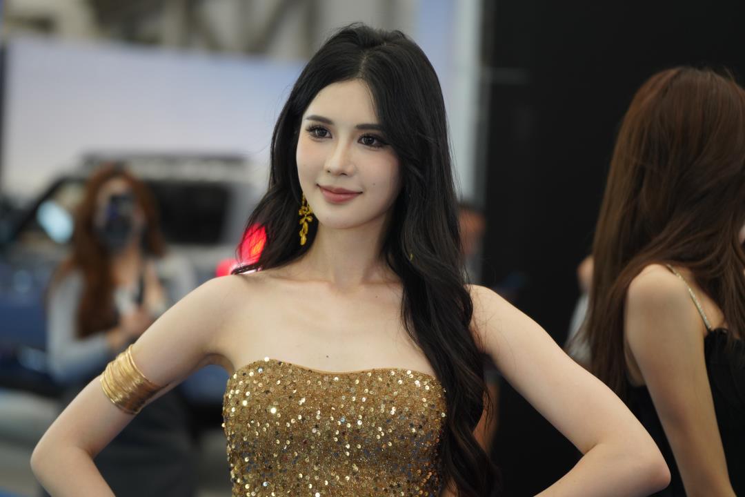 图片[7]-完美颜值女神桑桑crow-图满多