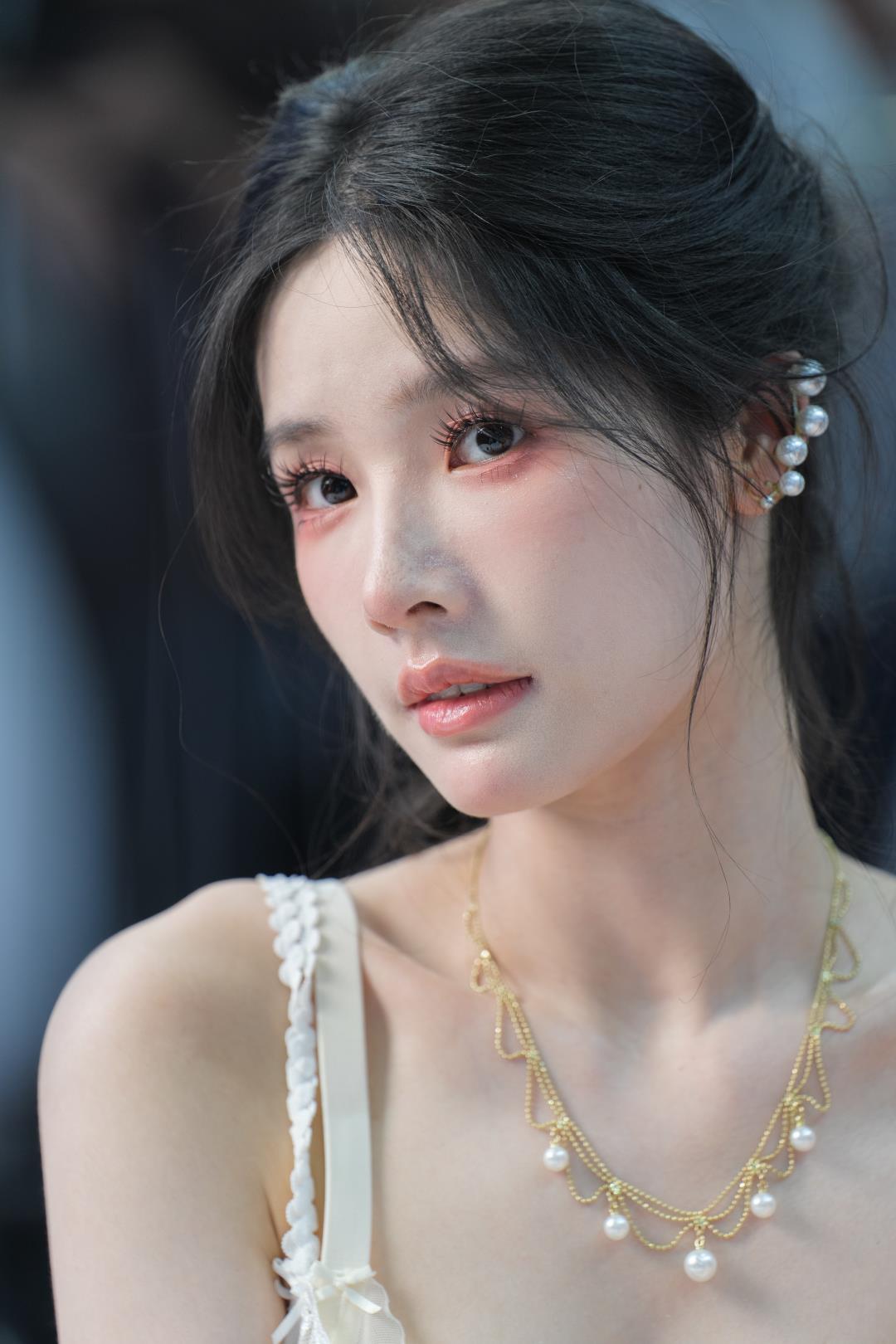 白皙如玉 清凉橙子喵酱-图满多