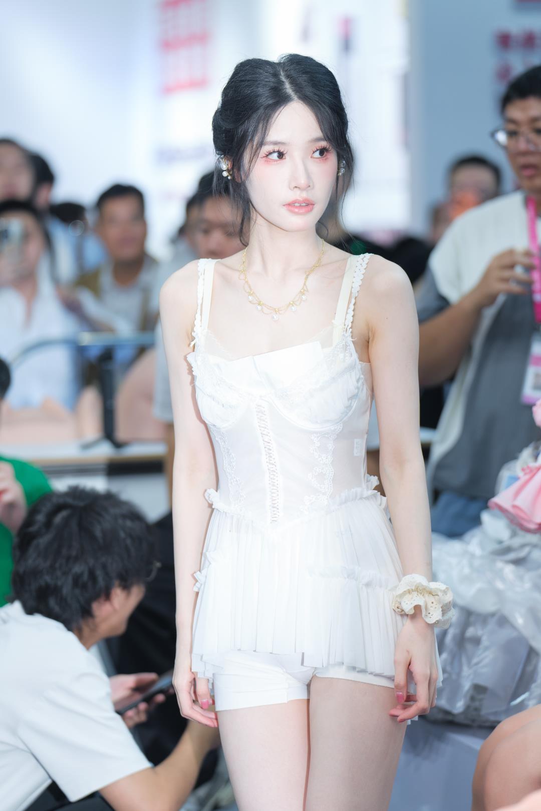 图片[7]-白皙如玉 清凉橙子喵酱-图满多