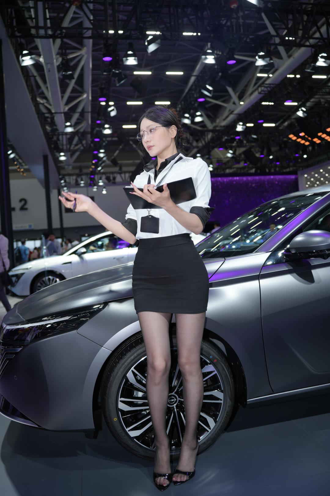 图片[6]-气质车模 黑白搭配你的小君-图满多