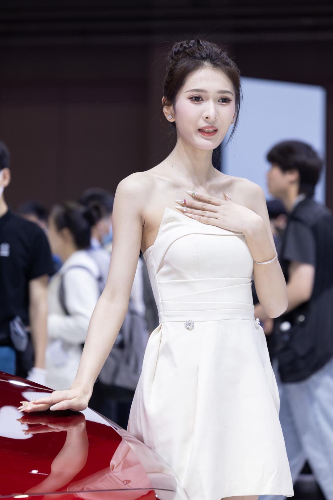 图片[8]-御姐车模蔡悦女神-图满多